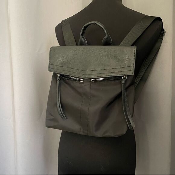 Botkier New York Black Mini Trigger Backpack - Picture 3 of 15
